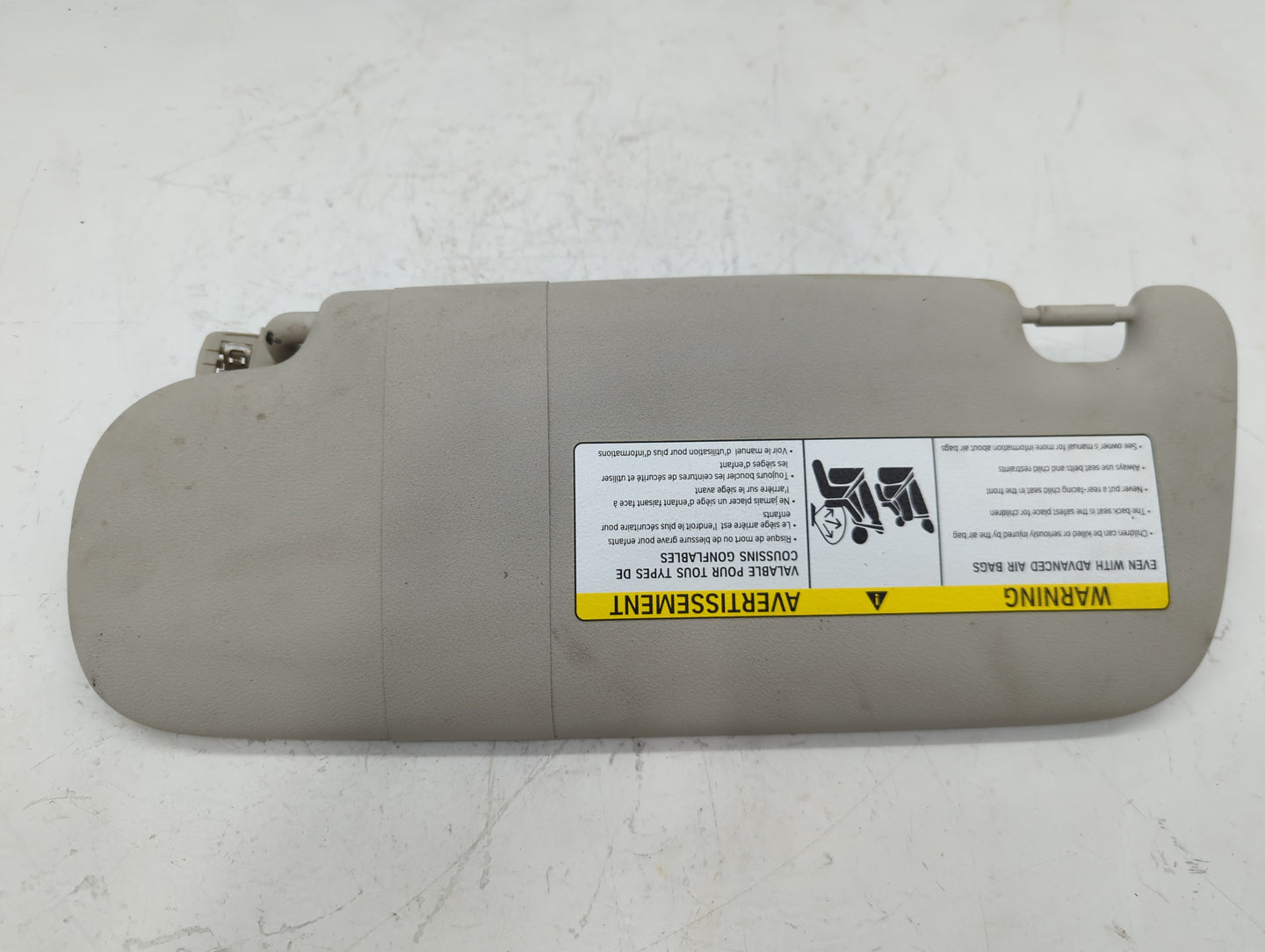 2016-2018 Mini Cooper Clubman Sun Visor Shade Replacement Driver Left Mirror Fits Fits 2016 2017 2018 OEM Used Auto Parts - 