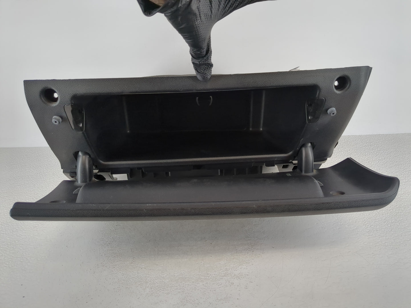 2017 Mini Cooper Clubman Passenger Glove Box Door Storage Compartment - Oemusedautoparts1.com