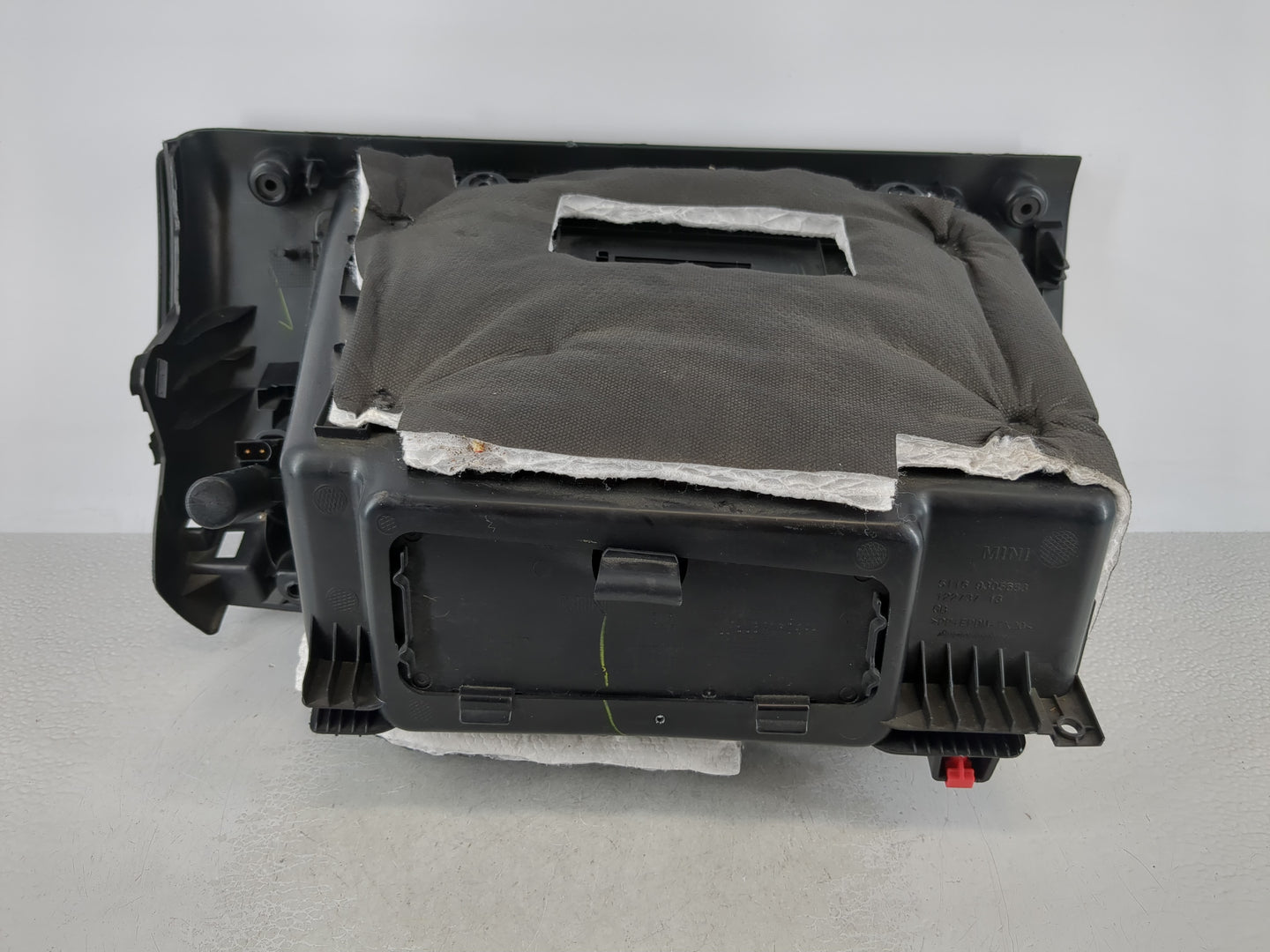 2017 Mini Cooper Clubman Passenger Glove Box Door Storage Compartment - Oemusedautoparts1.com