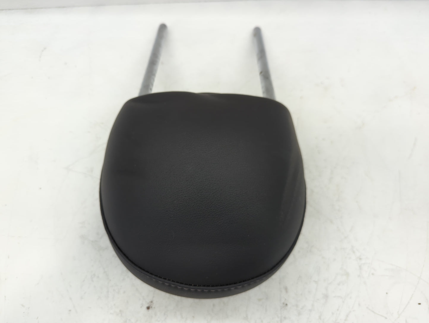 2017 Mini Cooper Clubman Headrest Head Rest Front Driver Passenger Seat Fits OEM Used Auto Parts - Oemusedautoparts1.com