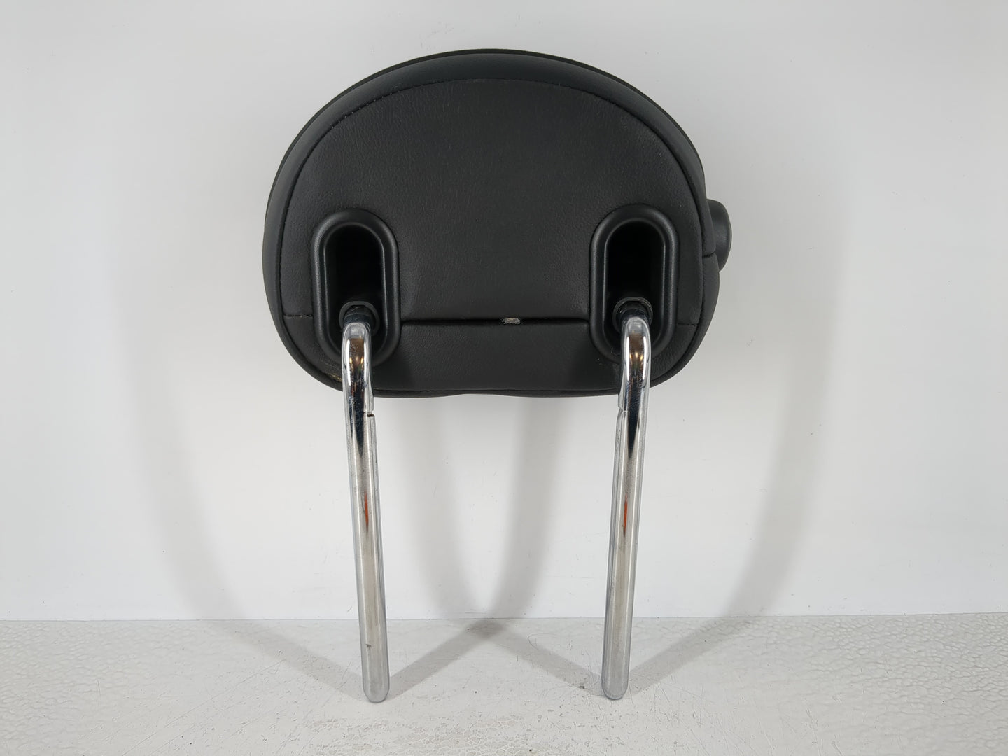 2017 Mini Cooper Clubman Headrest Head Rest Rear Seat Fits OEM Used Auto Parts - Oemusedautoparts1.com