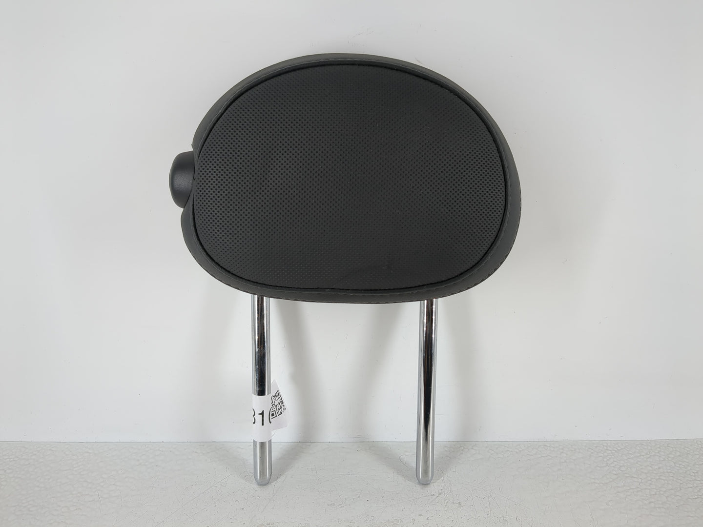 2016-2018 Mini Cooper Clubman Headrest Head Rest Front Driver Passenger Seat Fits Fits 2016 2017 2018 OEM Used Auto Parts - 