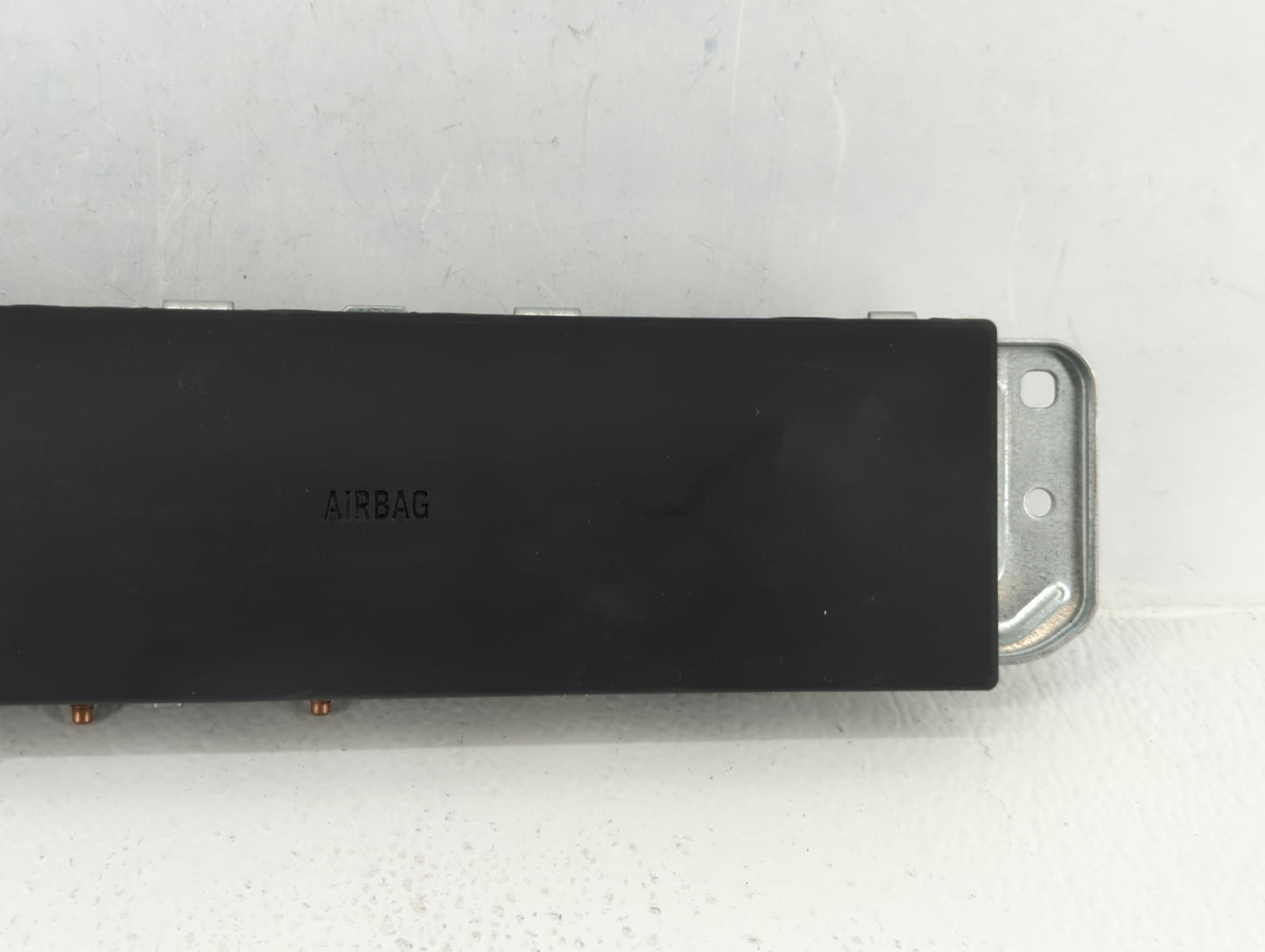 2016-2018 Mini Cooper Clubman Air Bag Driver Left Steering Wheel Mounted P/N:0589-P1-00356 Fits Fits 2016 2017 2018 OEM Used