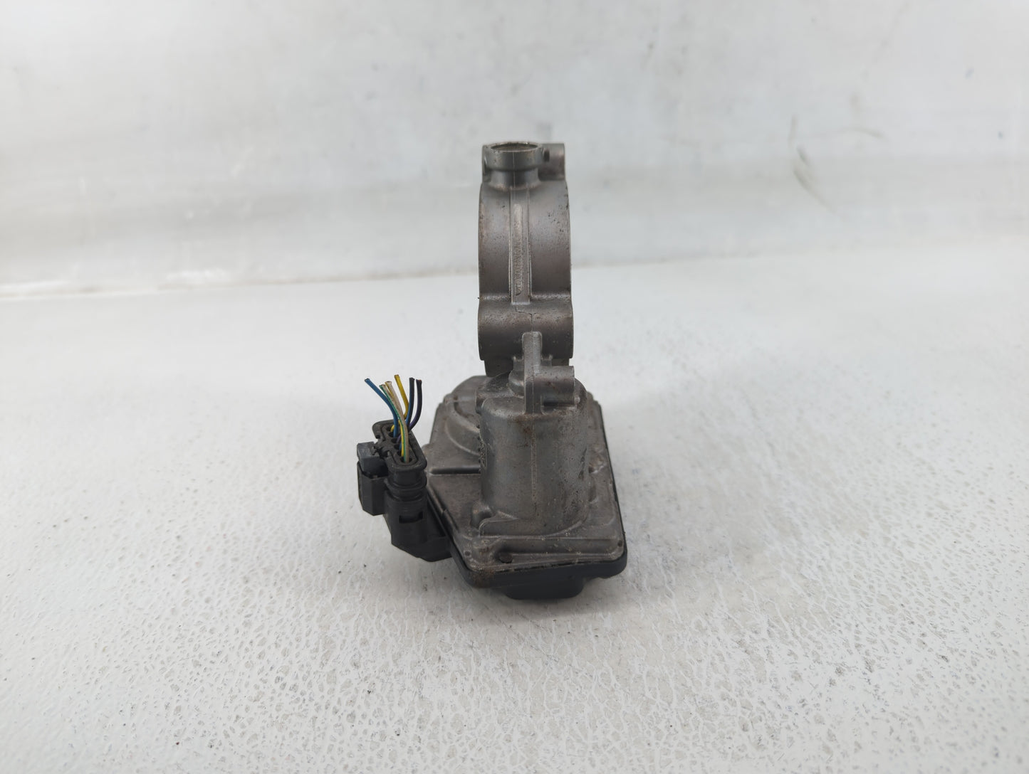 2017-2019 Mini Cooper Countryman Throttle Body P/N:7 618 838 7 619 008 Fits Fits 2014 2015 2016 2017 2018 2019 OEM Used Auto