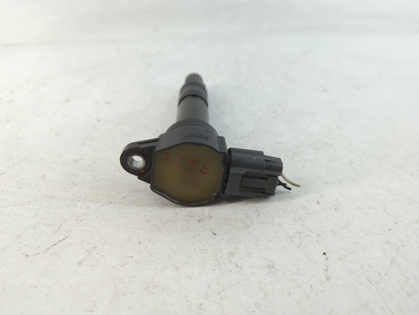 2017 Mitsubishi Eclipse Ignition Coil Igniter Pack - Oemusedautoparts1.com