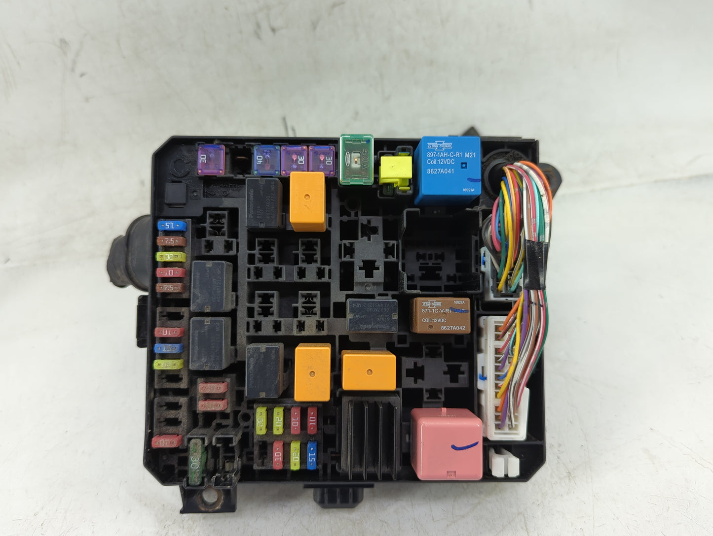 2016-2017 Mitsubishi Lancer Fusebox Fuse Box Panel Relay Module P/N:8565A268 Fits Fits 2012 2013 2014 2015 2016 2017 OEM Use
