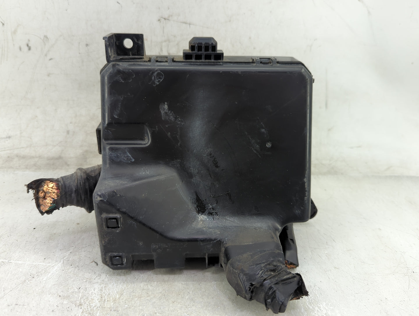 2016-2017 Mitsubishi Lancer Fusebox Fuse Box Panel Relay Module P/N:8565A268 Fits Fits 2012 2013 2014 2015 2016 2017 OEM Use