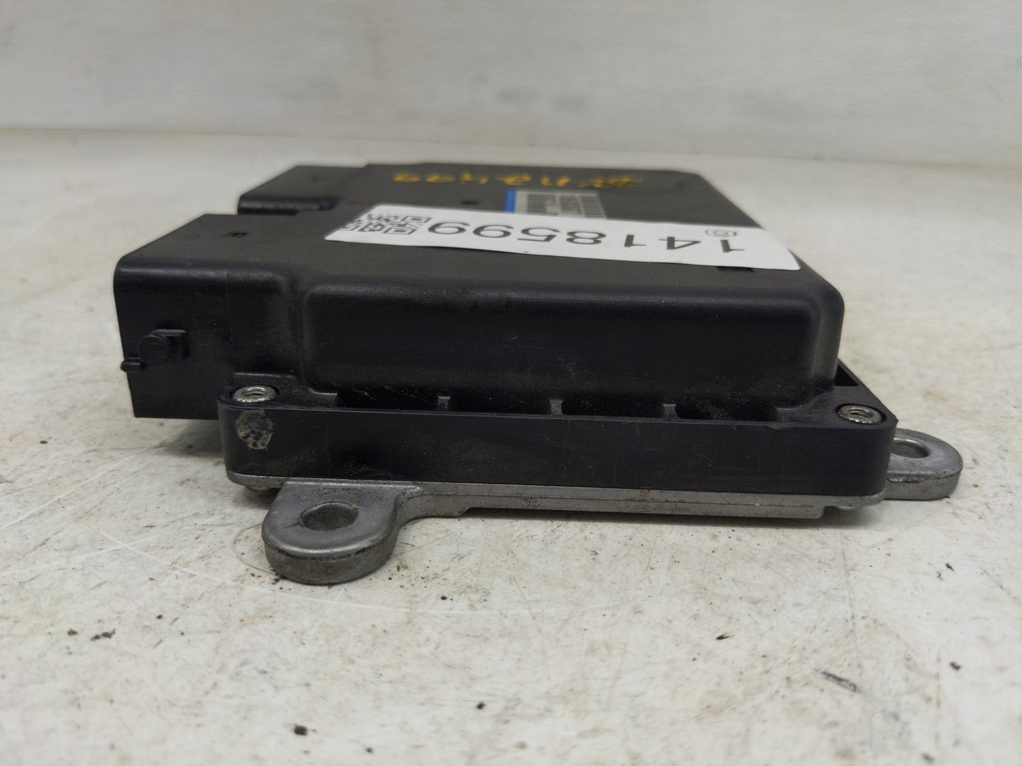 2016-2017 Mitsubishi Lancer PCM Engine Control Computer ECU ECM PCU OEM P/N:1860C687 Fits Fits 2016 2017 OEM Used Auto Parts