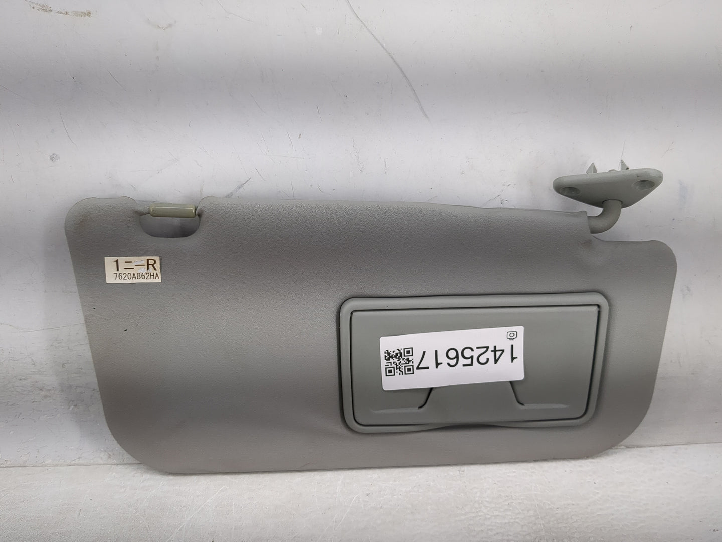2017 Mitsubishi Lancer Sun Visor Shade Replacement Passenger Right Mirror Fits OEM Used Auto Parts - Oemusedautoparts1.com