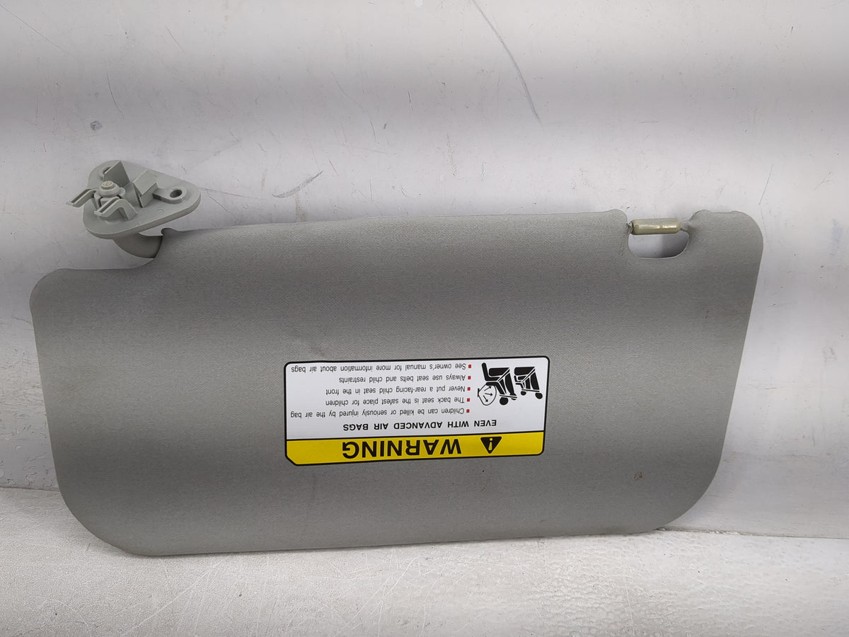 2017 Mitsubishi Lancer Sun Visor Shade Replacement Passenger Right Mirror Fits OEM Used Auto Parts - Oemusedautoparts1.com