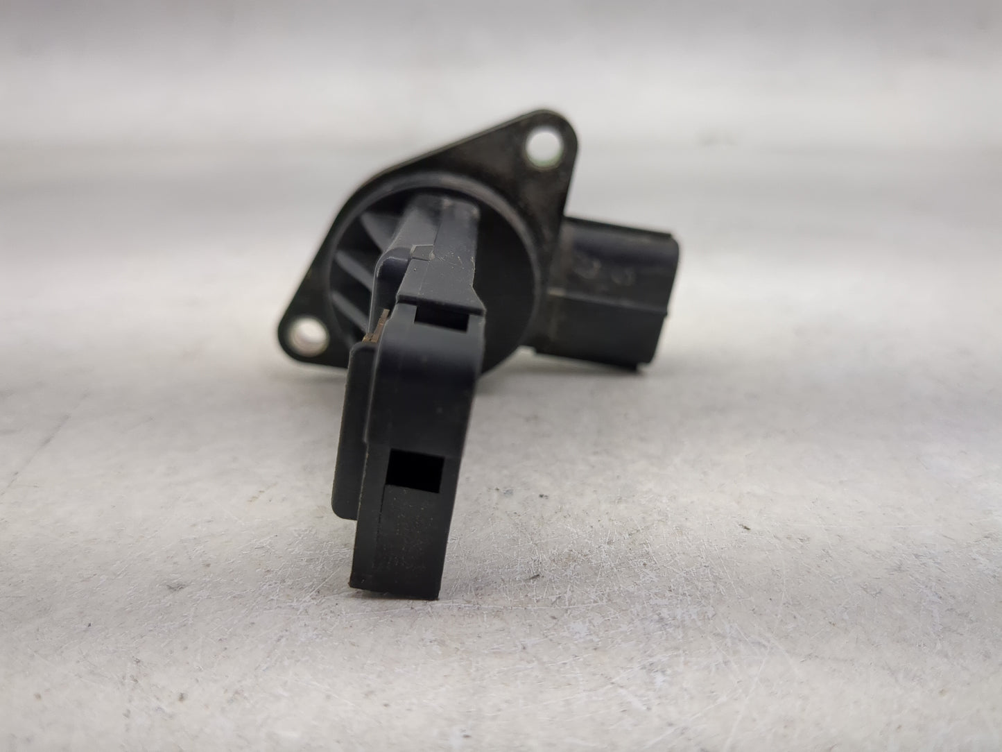 2015-2017 Mitsubishi Lancer Mass Air Flow Meter Maf 1486346 - Oemusedautoparts1.com