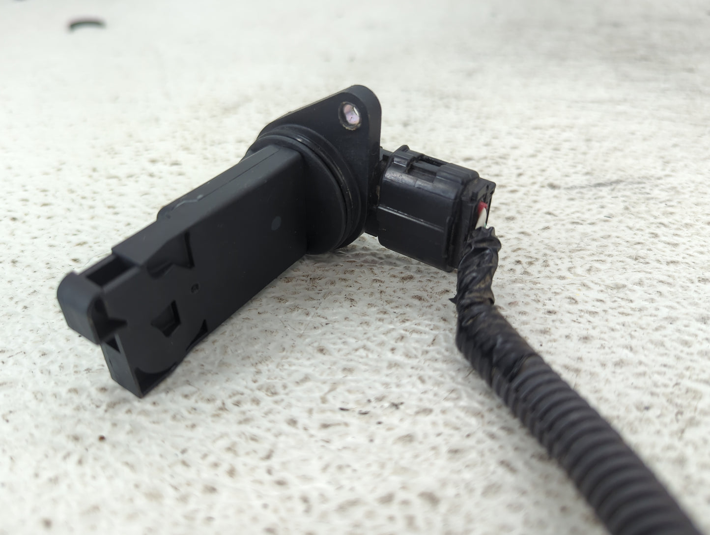 2015-2017 Mitsubishi Lancer Mass Air Flow Meter Maf 1487516 - Oemusedautoparts1.com