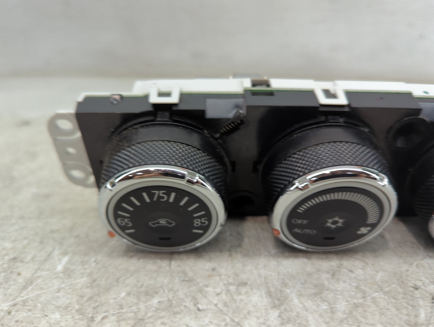 2008-2012 Mitsubishi Lancer Climate Control Module Temperature AC/Heater Replacement P/N:7820A812 CAB502A041AC Fits OEM Used