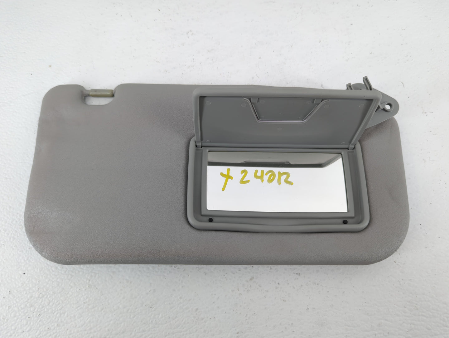 2007-2017 Mitsubishi Lancer Sun Visor Shade Replacement Passenger Right Mirror Fits OEM Used Auto Parts - Oemusedautoparts1.