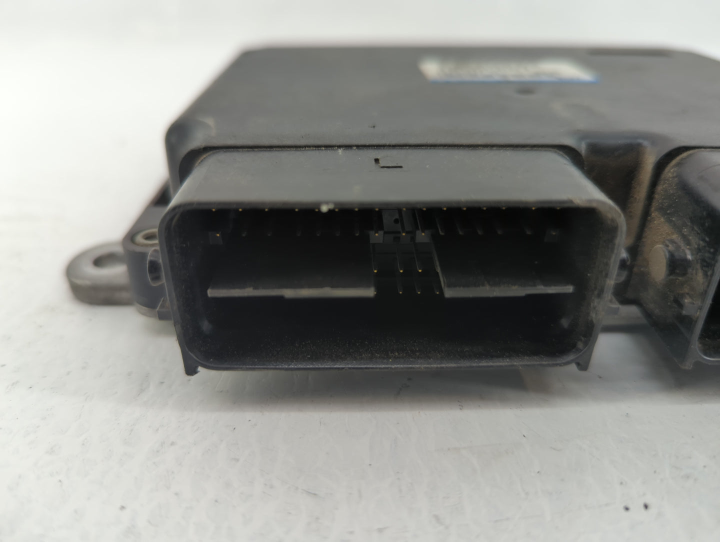 2017 Mitsubishi Lancer PCM Engine Control Computer ECU ECM PCU OEM P/N:1860C687 E6T82277 Fits OEM Used Auto Parts - Oemuseda