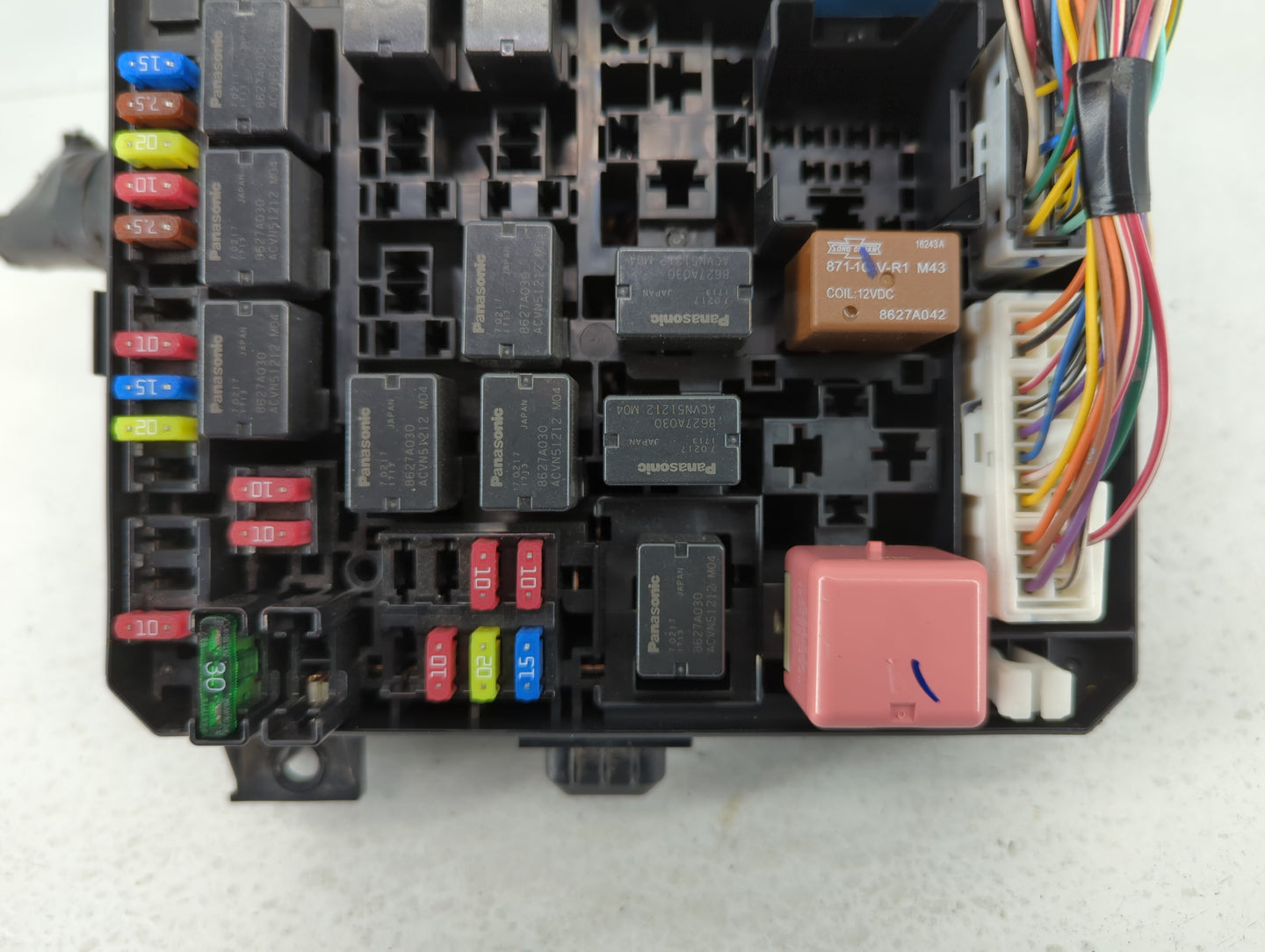 2016-2017 Mitsubishi Lancer Fusebox Fuse Box Panel Relay Module P/N:8565A268 Fits Fits 2012 2013 2014 2015 2016 2017 OEM Use