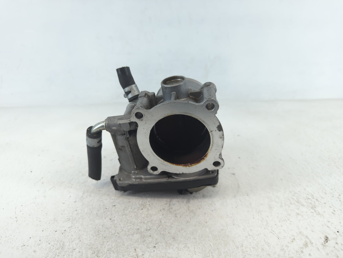 2013-2017 Mitsubishi Lancer Throttle Body Fits Fits 2013 2014 2015 2016 2017 OEM Used Auto Parts - Oemusedautoparts1.com