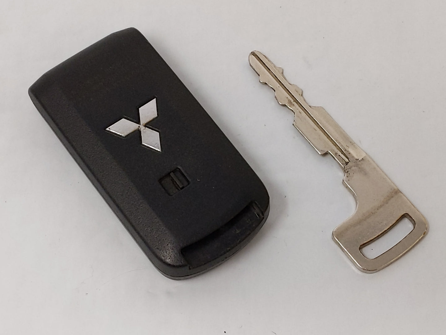 2008-2017 Mitsubishi Lancer Keyless Entry Remote Ouc644m-Key-N  4 Buttons - Oemusedautoparts1.com