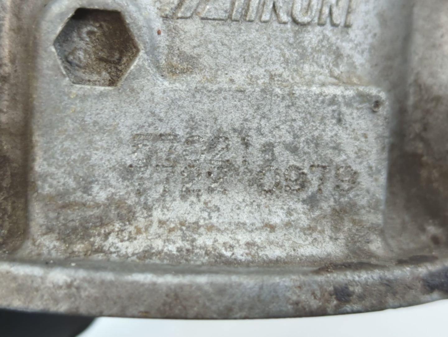 2013-2017 Mitsubishi Lancer Throttle Body P/N:7722 0979 Fits Fits 2013 2014 2015 2016 2017 OEM Used Auto Parts - Oemusedauto