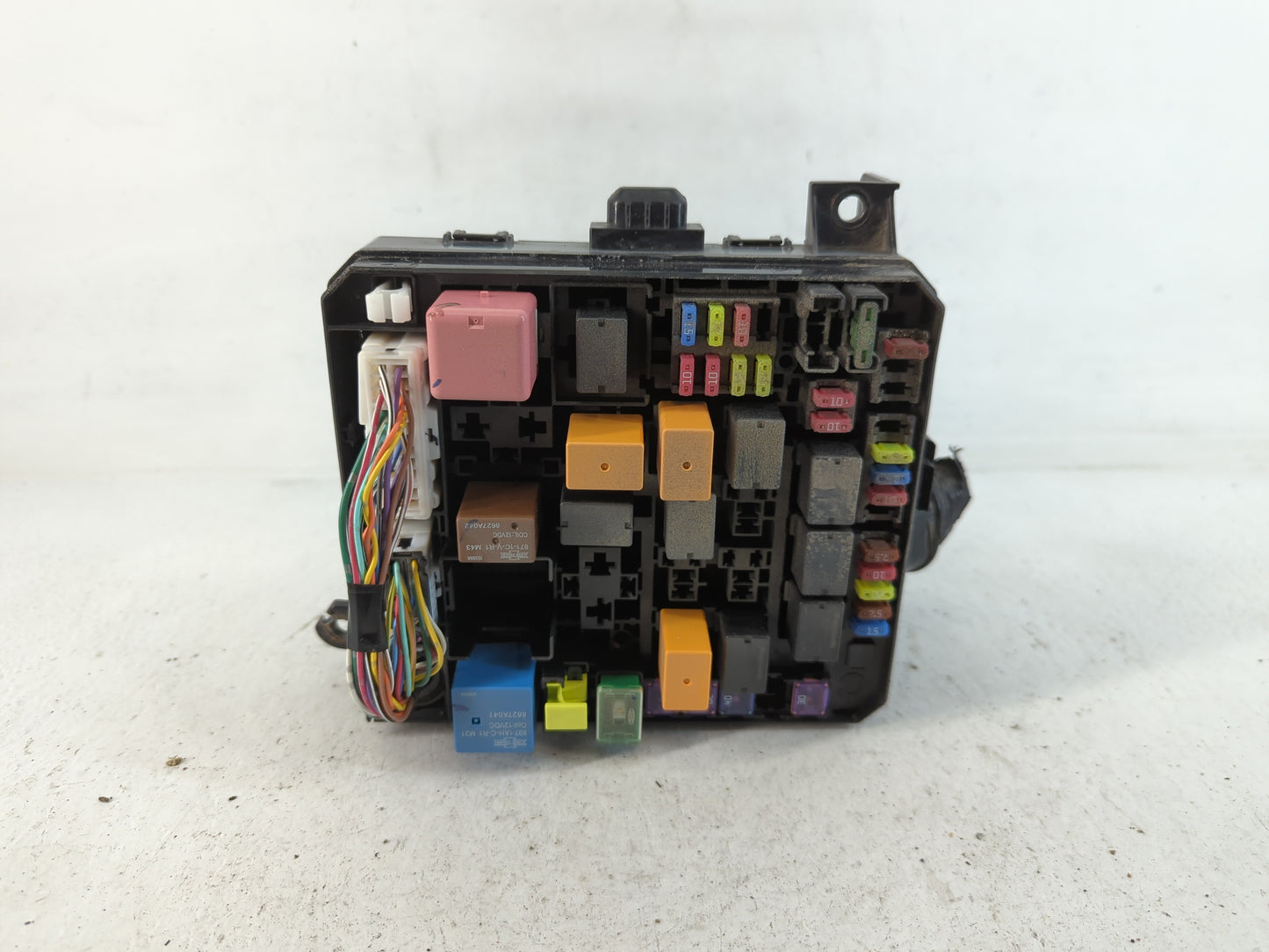 2016-2017 Mitsubishi Lancer Fusebox Fuse Box Panel Relay Module P/N:8565A268 Fits Fits 2012 2013 2014 2015 2016 2017 OEM Use