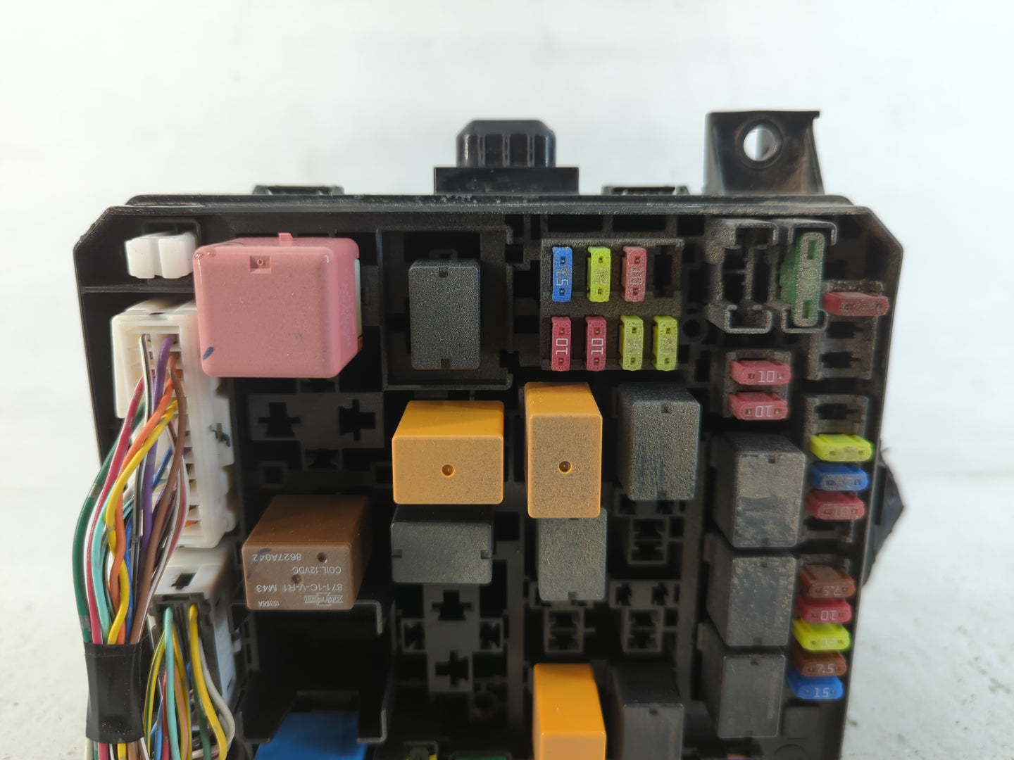 2016-2017 Mitsubishi Lancer Fusebox Fuse Box Panel Relay Module P/N:8565A268 Fits Fits 2012 2013 2014 2015 2016 2017 OEM Use