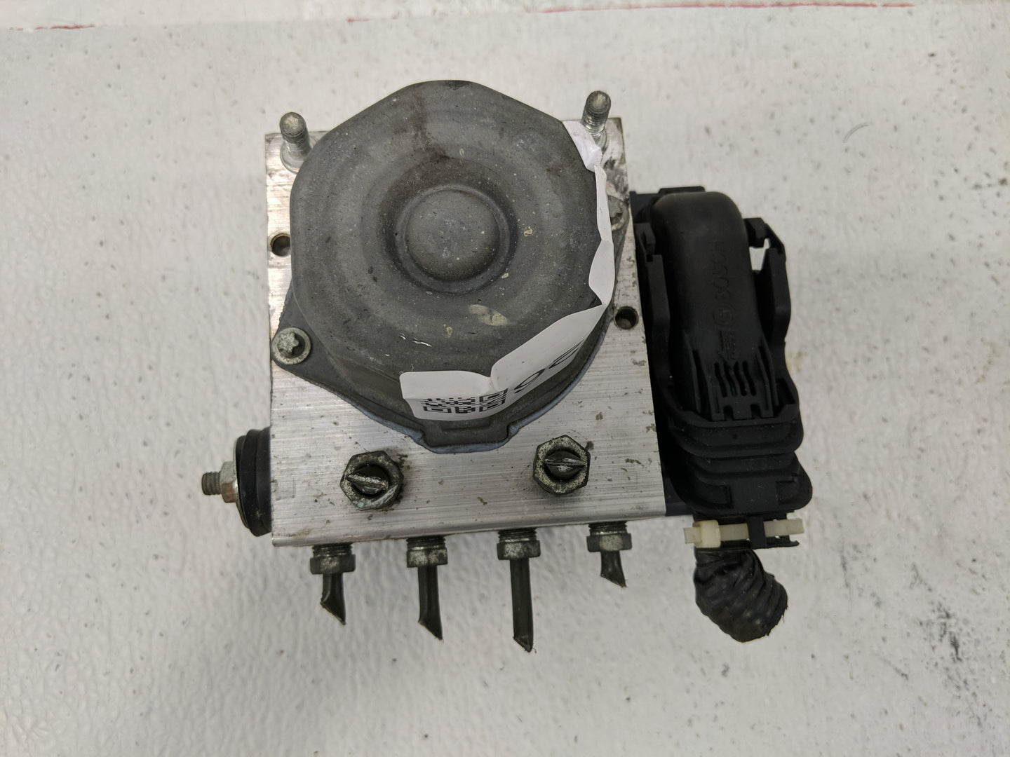 2017 Mitsubishi Mirage ABS Pump Control Module Replacement P/N:4670B229 Fits OEM Used Auto Parts - Oemusedautoparts1.com
