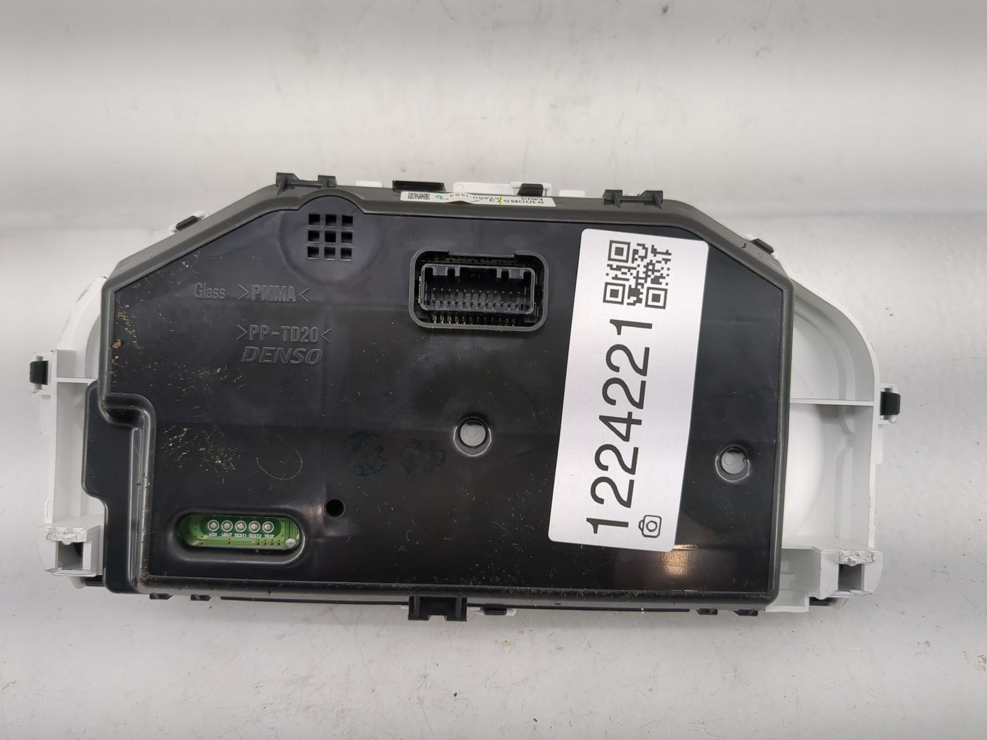 2017 Mitsubishi Mirage Instrument Cluster Speedometer Gauges P/N:157560-1454 8100B573 Fits OEM Used Auto Parts - Oemusedauto