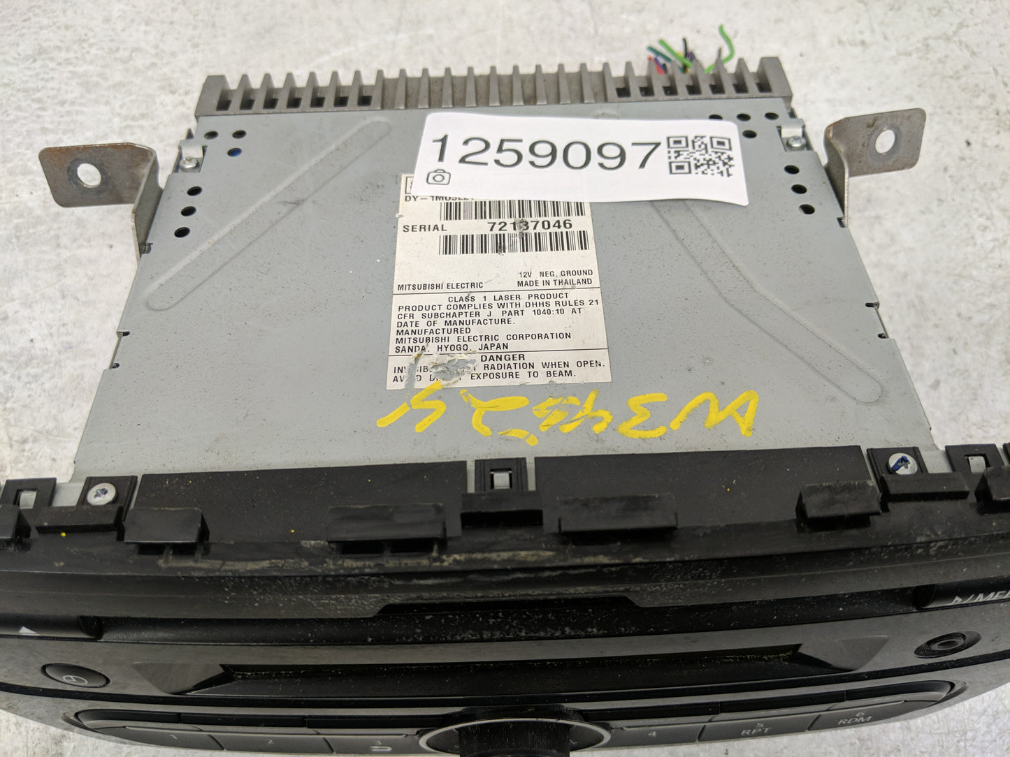2017 Mitsubishi Mirage Radio AM FM Cd Player Receiver Replacement P/N:72137046 Fits OEM Used Auto Parts - Oemusedautoparts1.
