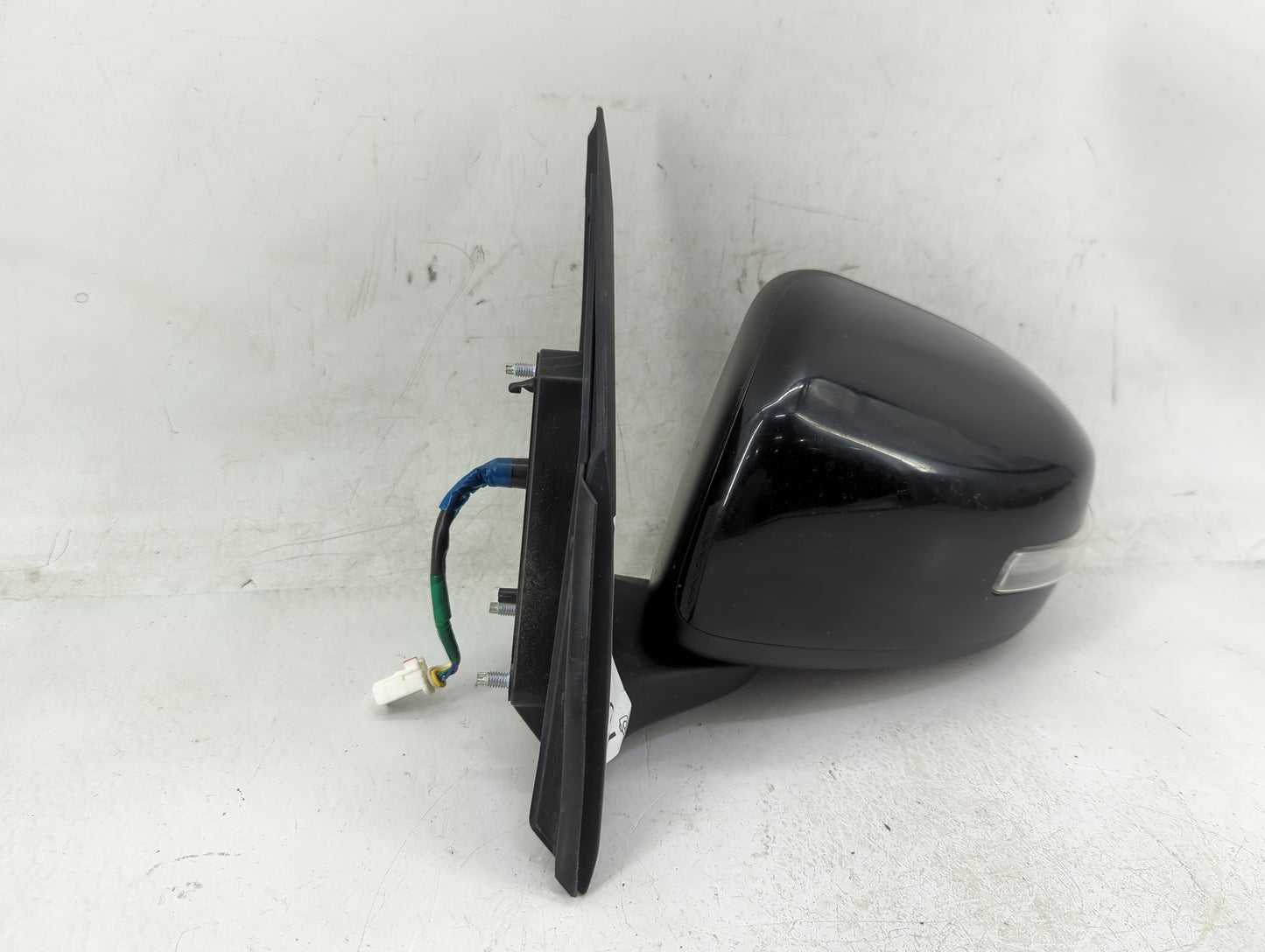 2017 Mitsubishi Mirage Driver Side View Mirror - Left Door Mirror OEM Used - Oemusedautoparts1.com