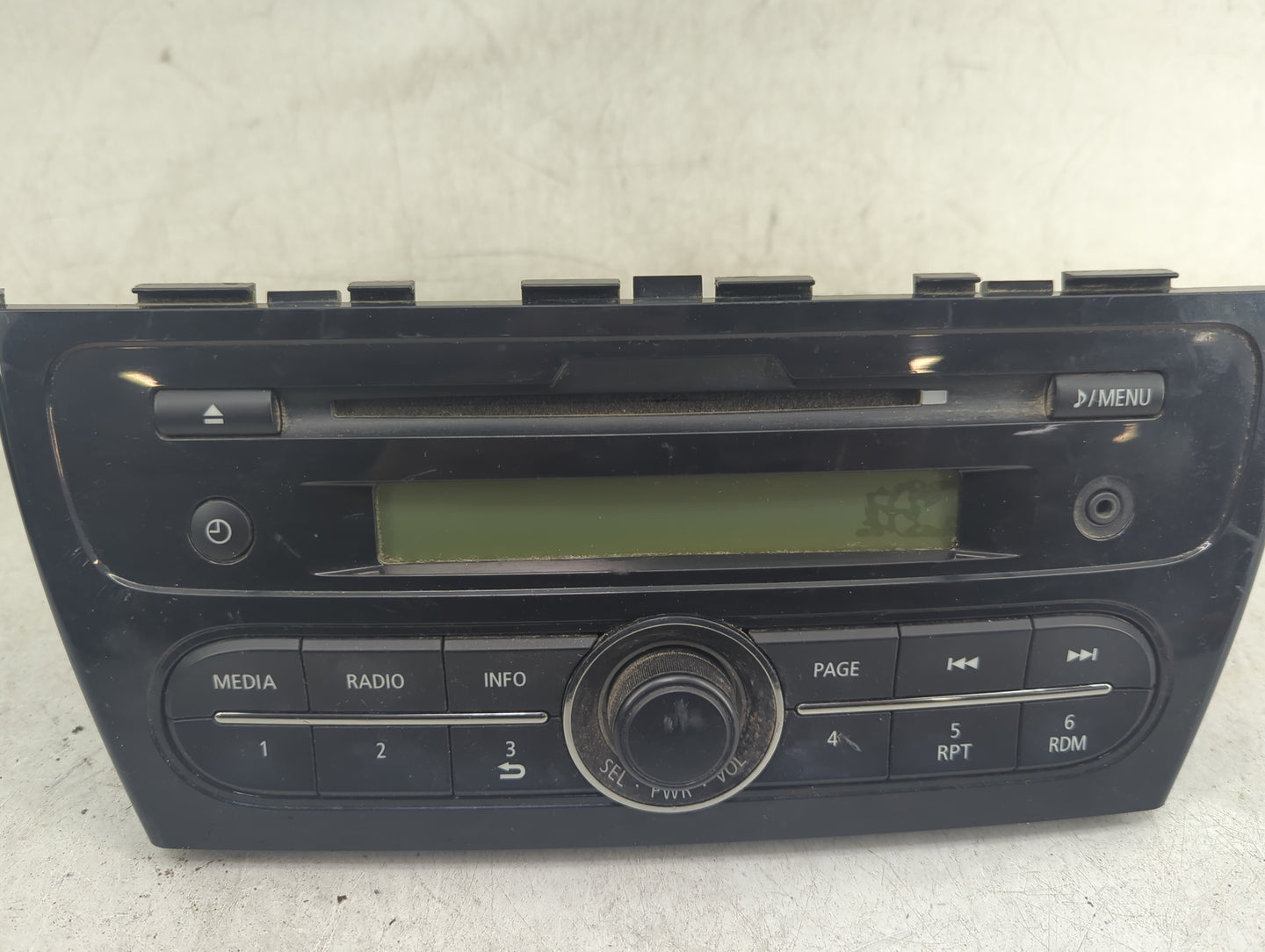 2017 Mitsubishi Mirage Radio AM FM Cd Player Receiver Replacement P/N:8701A657 DY-1MU3E21-3-T Fits OEM Used Auto Parts - Oem