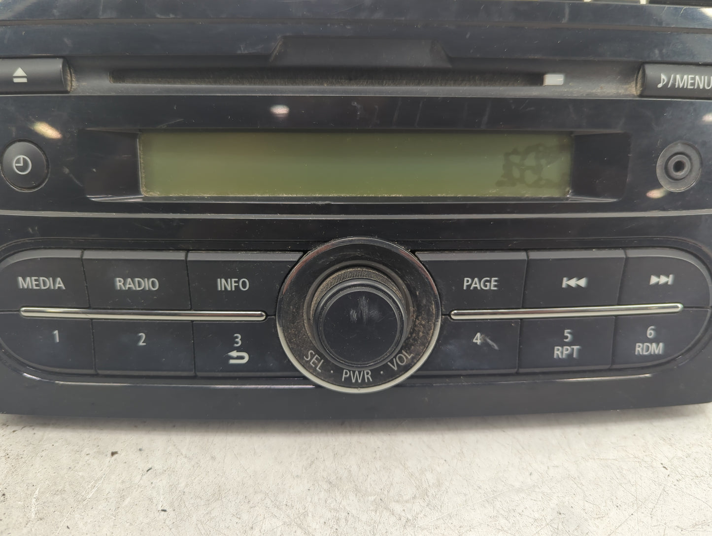 2017 Mitsubishi Mirage Radio AM FM Cd Player Receiver Replacement P/N:8701A657 DY-1MU3E21-3-T Fits OEM Used Auto Parts - Oem