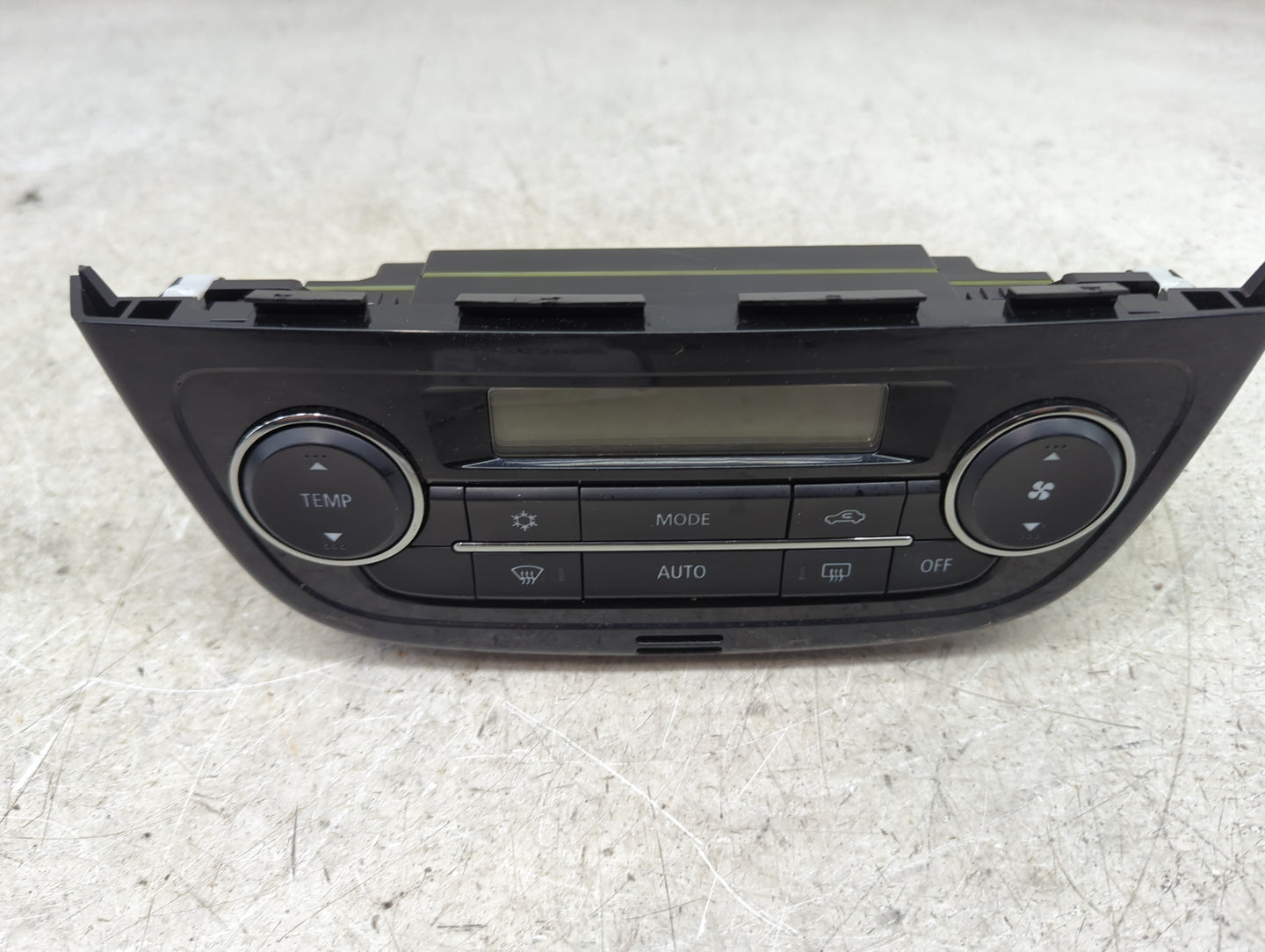 2017 Mitsubishi Mirage Climate Control Module Temperature AC/Heater Replacement P/N:7820B301XA E241293 Fits OEM Used Auto Pa