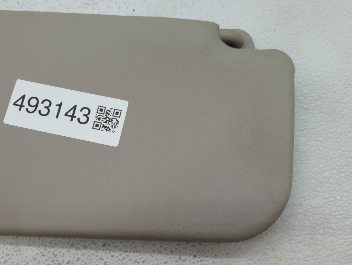 2014 Mitsubishi Mirage Sun Visor Shade Replacement Passenger Right Mirror Fits OEM Used Auto Parts - Oemusedautoparts1.com