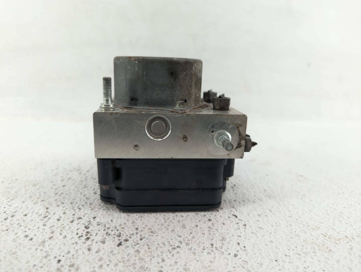 2017 Mitsubishi Mirage ABS Pump Control Module Replacement P/N:269 832 Fits OEM Used Auto Parts - Oemusedautoparts1.com