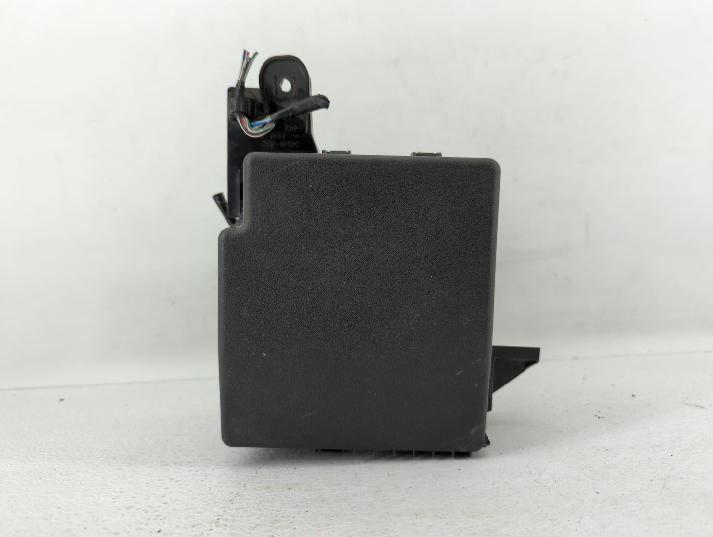 2017 Mitsubishi Mirage Fusebox Fuse Box Panel Relay Module Fits OEM Used Auto Parts - Oemusedautoparts1.com
