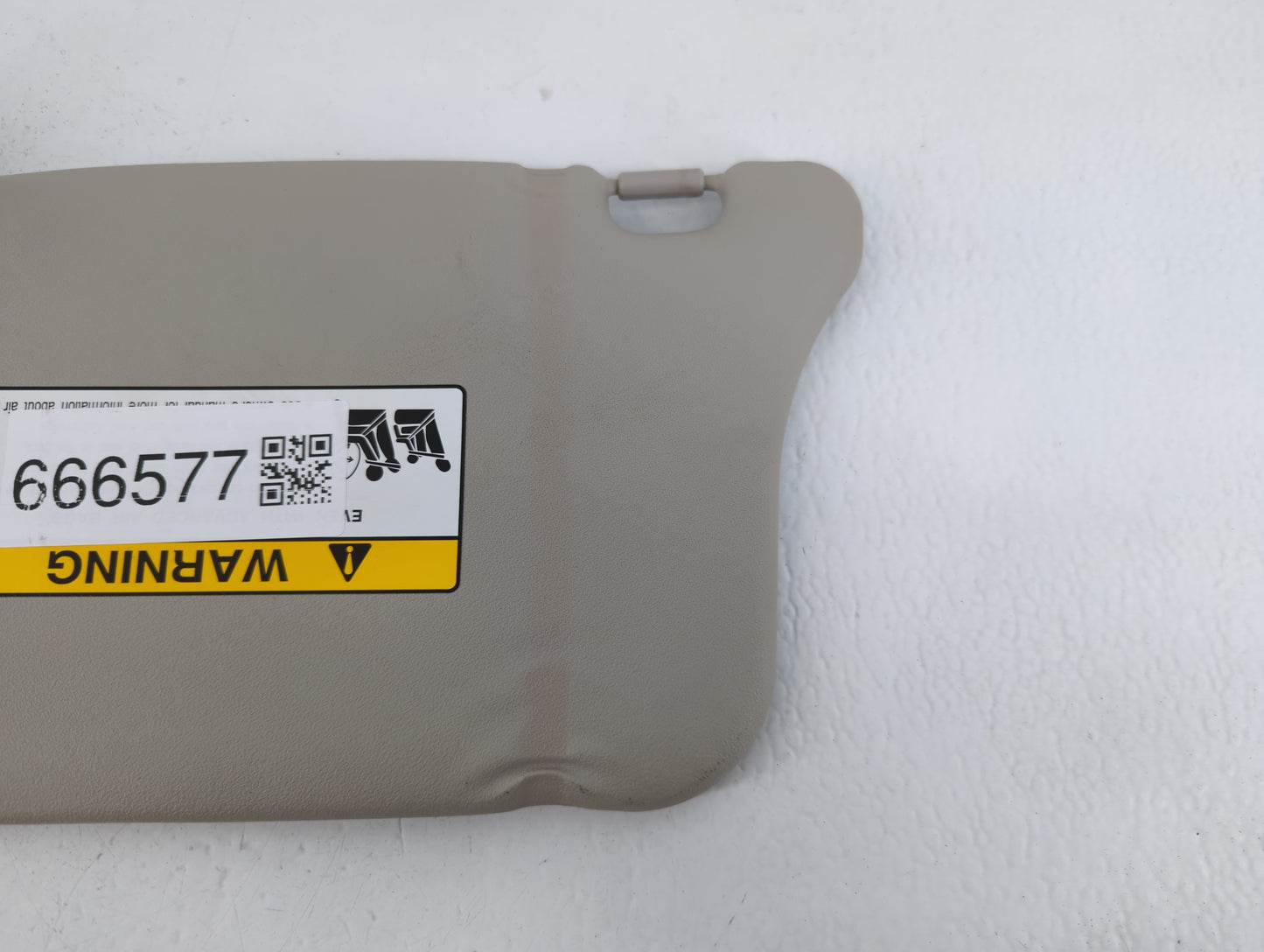 2014 Mitsubishi Mirage Sun Visor Shade Replacement Passenger Right Mirror Fits OEM Used Auto Parts - Oemusedautoparts1.com