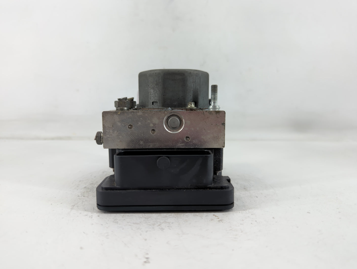 2017 Mitsubishi Mirage ABS Pump Control Module Replacement P/N:4670B2 29 160807 /1/0168 Fits OEM Used Auto Parts - Oemusedau