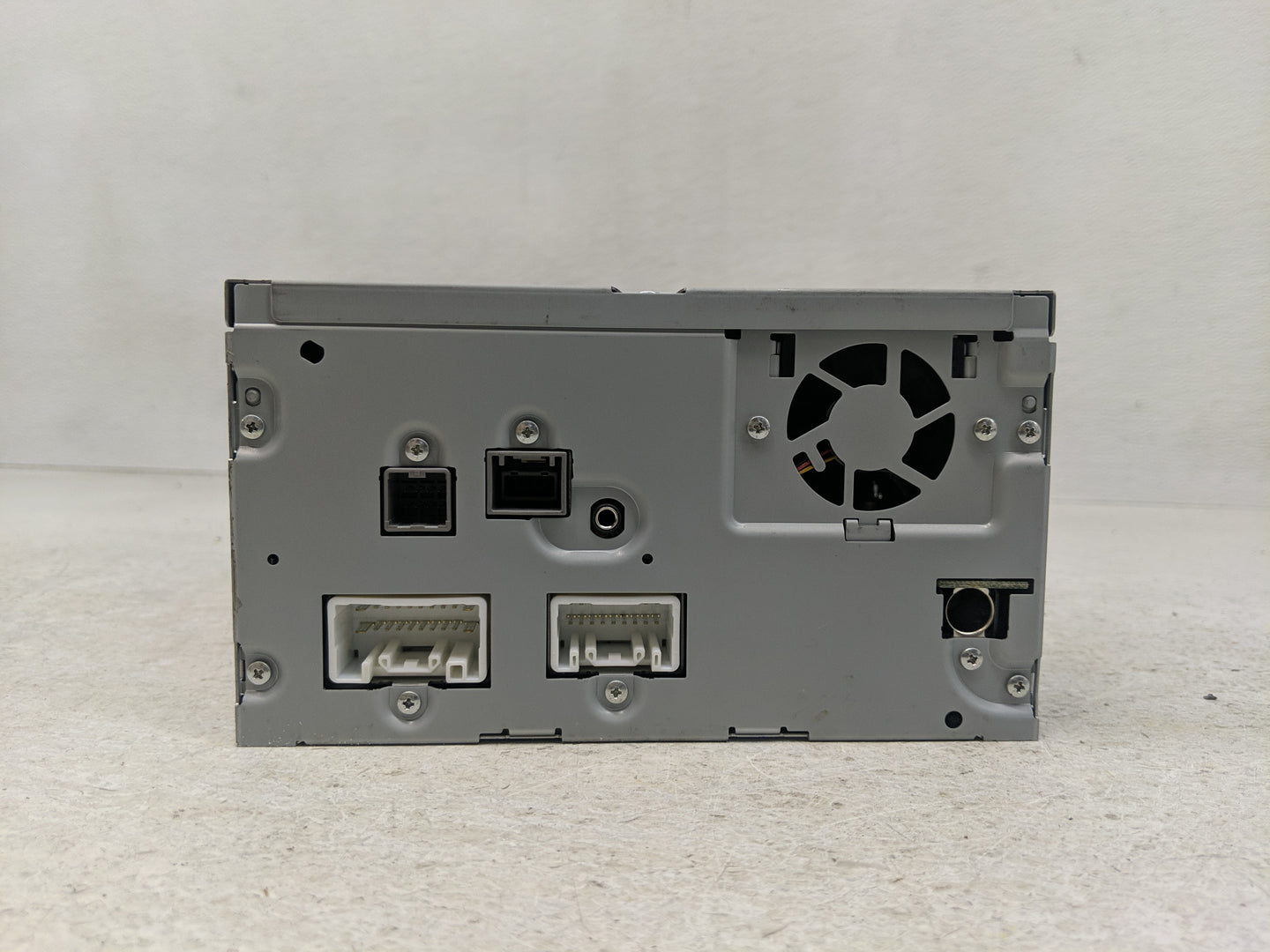 2017 Mitsubishi Outlander Radio AM FM Cd Player Receiver Replacement P/N:8701A692 Fits OEM Used Auto Parts - Oemusedautopart
