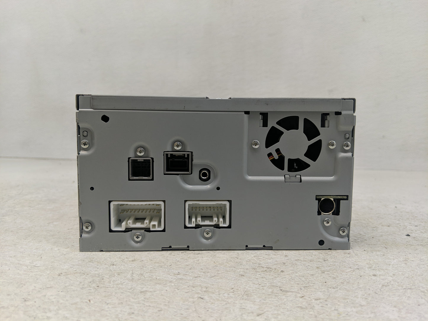 2017 Mitsubishi Outlander Radio AM FM Cd Player Receiver Replacement P/N:8701A692 Fits OEM Used Auto Parts - Oemusedautopart