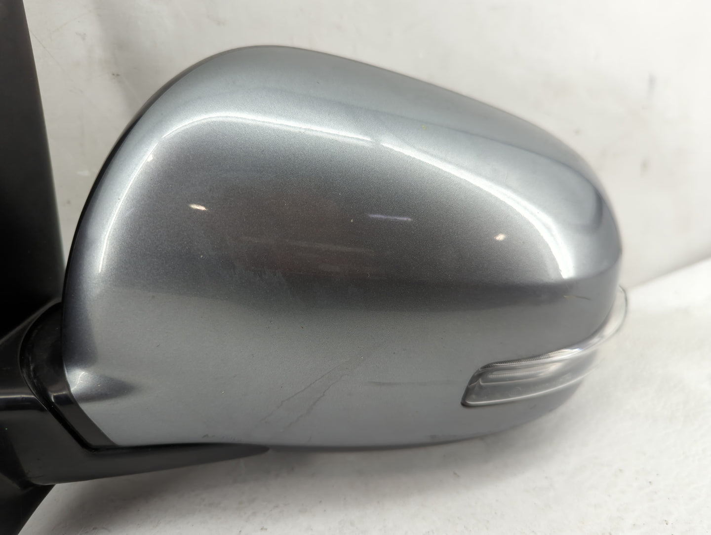 2017 Mitsubishi Outlander Driver Side View Mirror - Left Door Mirror OEM Used - Oemusedautoparts1.com
