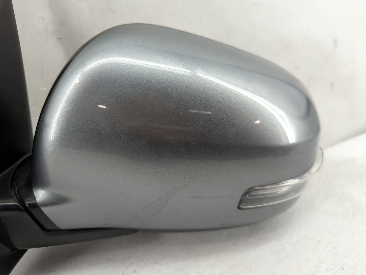2017 Mitsubishi Outlander Driver Side View Mirror - Left Door Mirror OEM Used - Oemusedautoparts1.com
