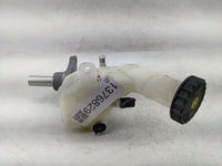 2014-2016 Mitsubishi Outlander Brake Master Cylinder - Oemusedautoparts1.com