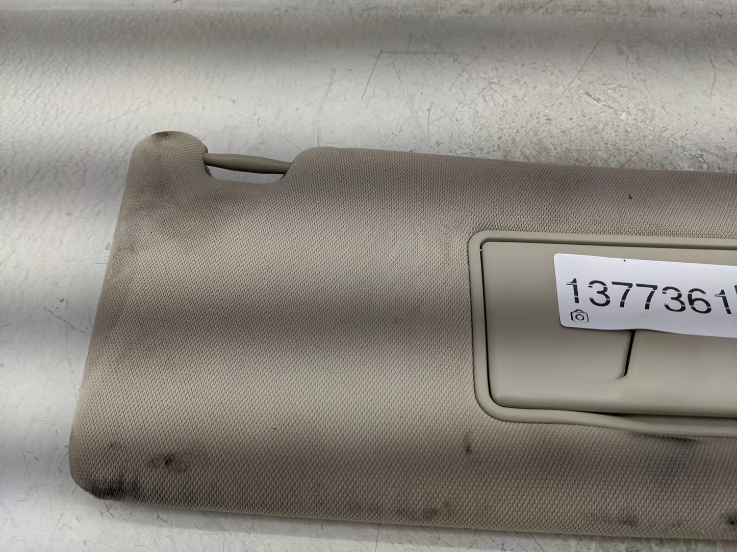 2017 Mitsubishi Outlander Sun Visor Shade Replacement Passenger Right Mirror Fits OEM Used Auto Parts - Oemusedautoparts1.co