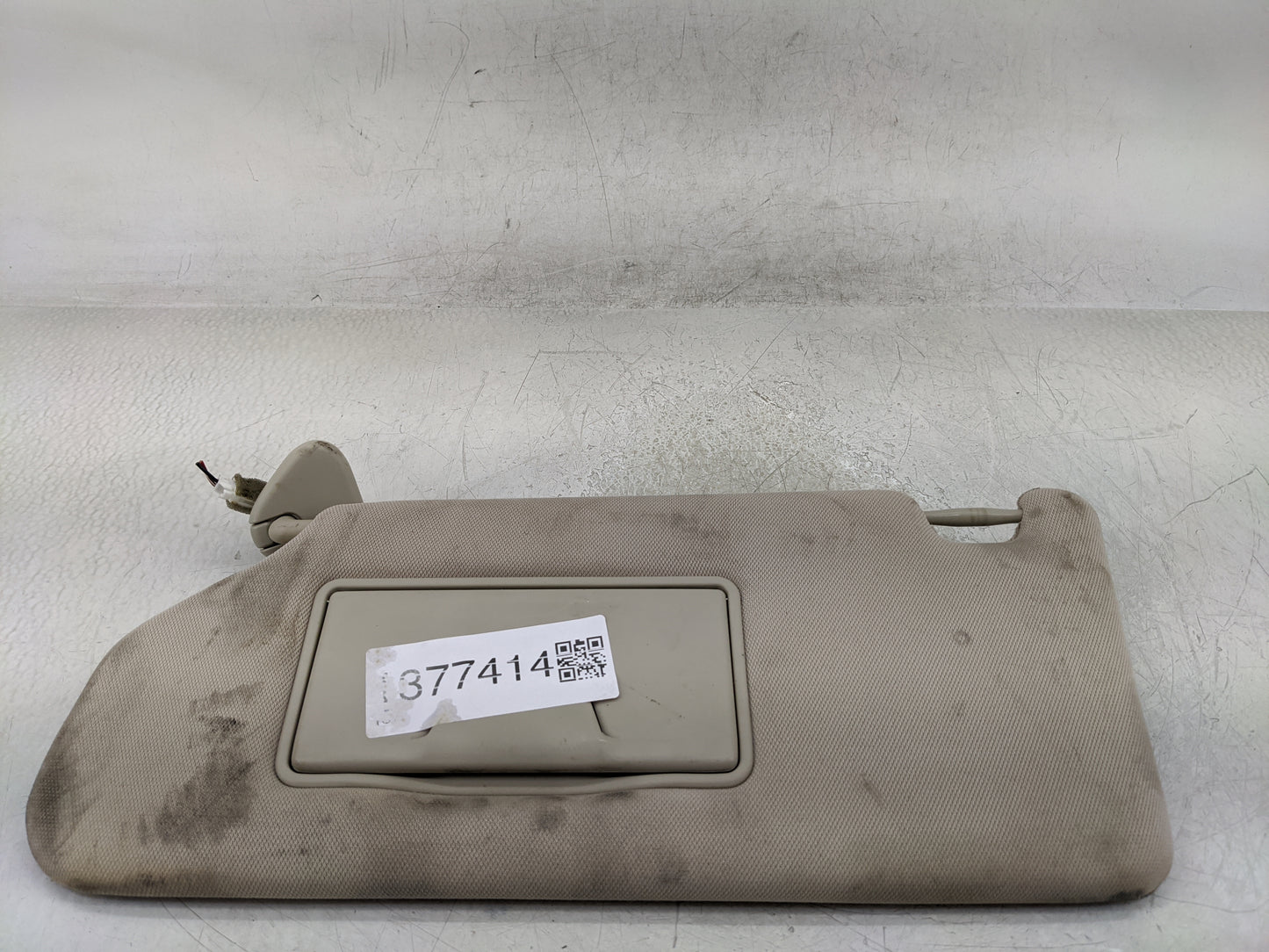 2017 Mitsubishi Outlander Sun Visor Shade Replacement Driver Left Mirror Fits OEM Used Auto Parts - Oemusedautoparts1.com
