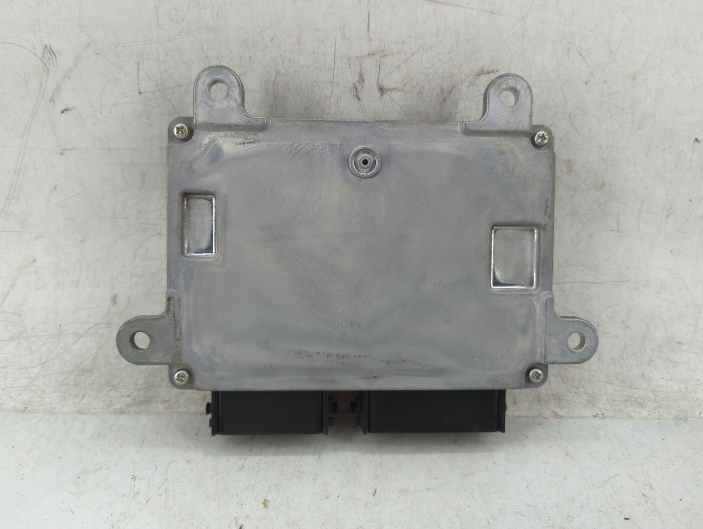 2017 Mitsubishi Outlander PCM Engine Control Computer ECU ECM PCU OEM P/N:1860C990 Fits OEM Used Auto Parts - Oemusedautopar