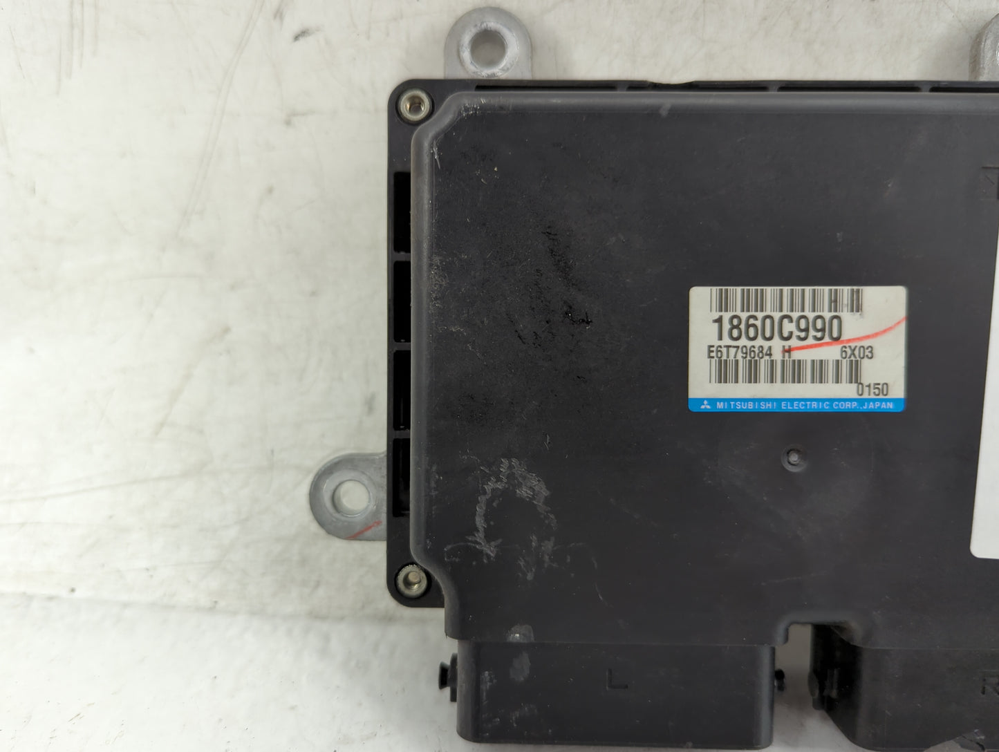 2017 Mitsubishi Outlander PCM Engine Control Computer ECU ECM PCU OEM P/N:1860C990 Fits OEM Used Auto Parts - Oemusedautopar
