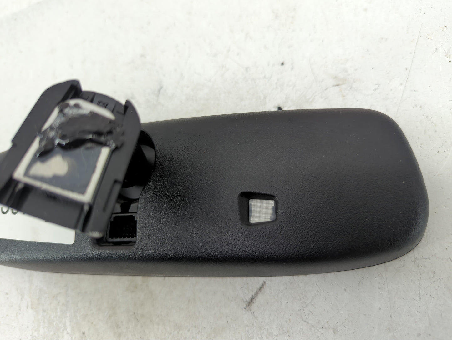 2017 Mitsubishi Outlander Interior Rear View Mirror Replacement OEM Fits OEM Used Auto Parts - Oemusedautoparts1.com