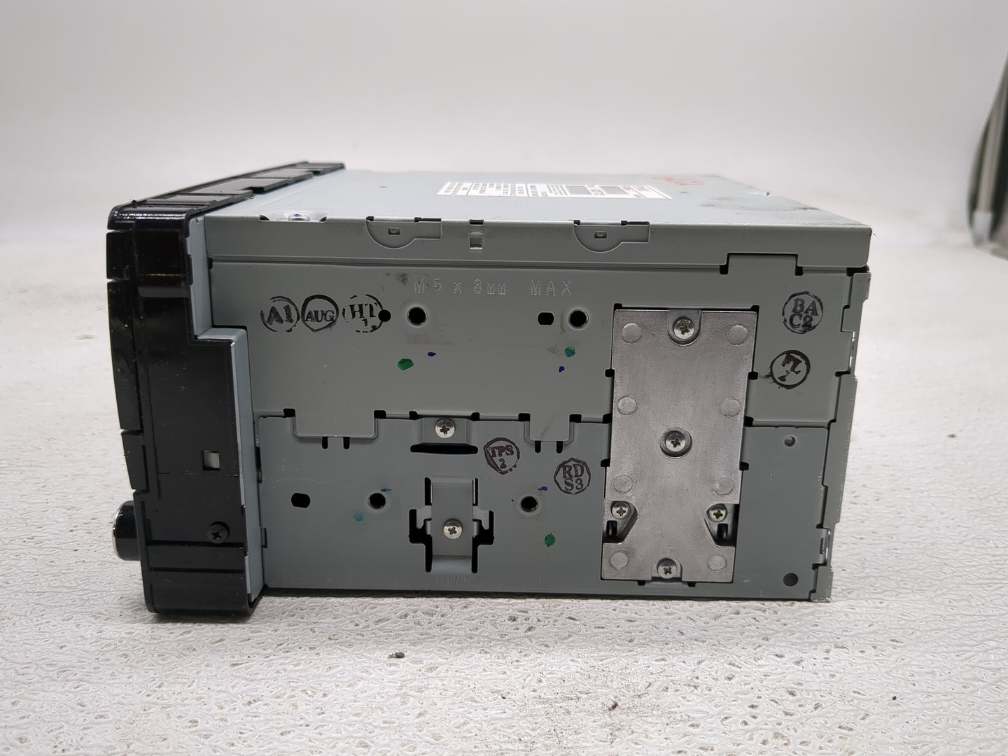 2017 Mitsubishi Outlander Radio AM FM Cd Player Receiver Replacement P/N:8701A692 Fits OEM Used Auto Parts - Oemusedautopart