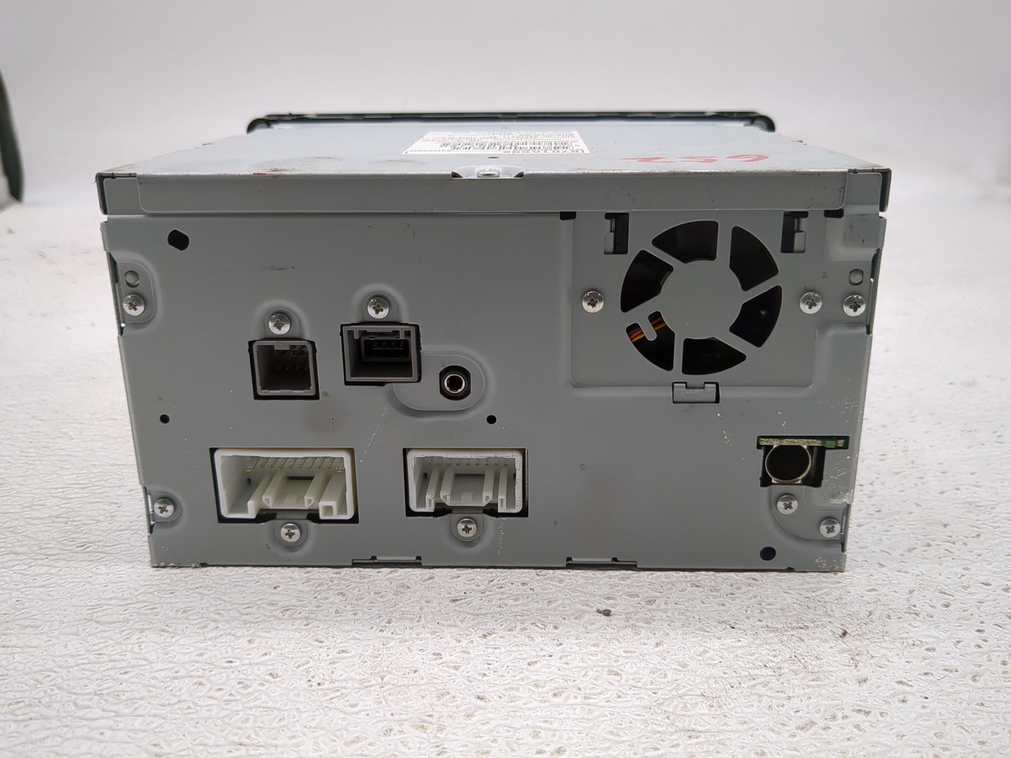 2017 Mitsubishi Outlander Radio AM FM Cd Player Receiver Replacement P/N:8701A692 Fits OEM Used Auto Parts - Oemusedautopart