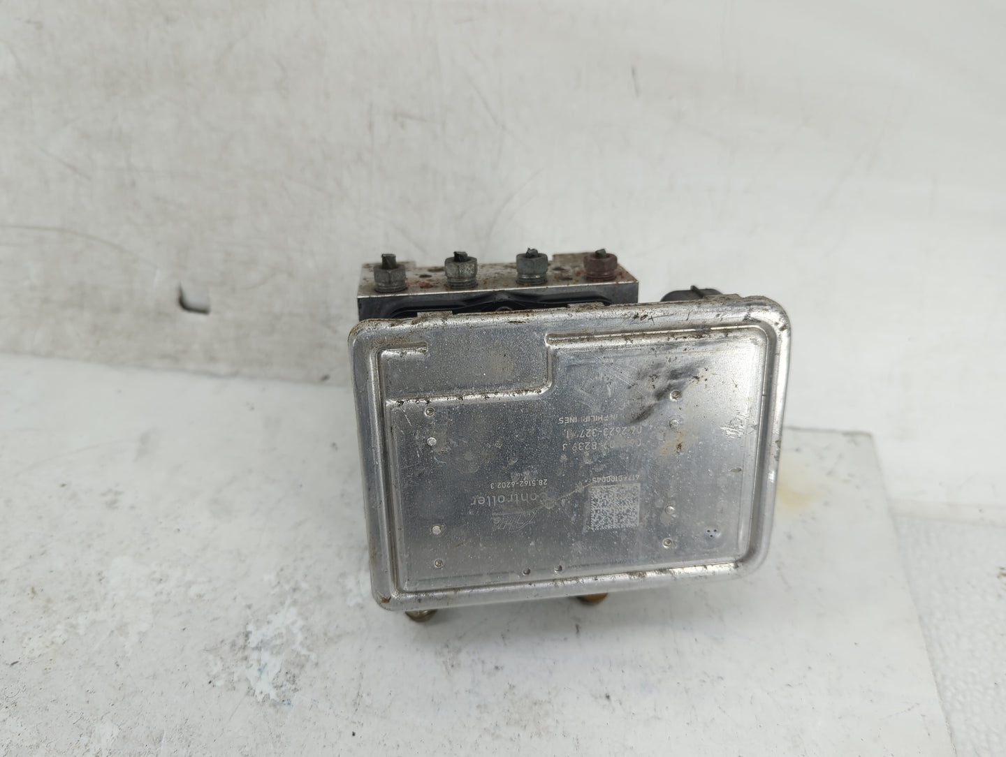 2017 Mitsubishi Outlander ABS Pump Control Module Replacement P/N:4670B374 28.5162-6202.3, 06.2109-8239.3, 06.2623-3277.1 Fi